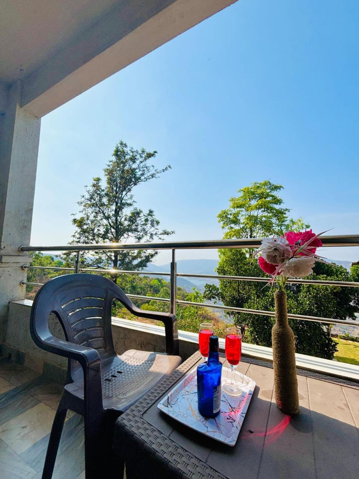 Hotel Oneness Mahableshwar Mahābaleshwar Exterior foto